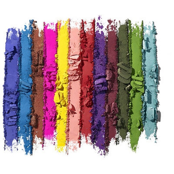 MORPHE JAMES CHARLES PALETTE - Picture 4 of 5